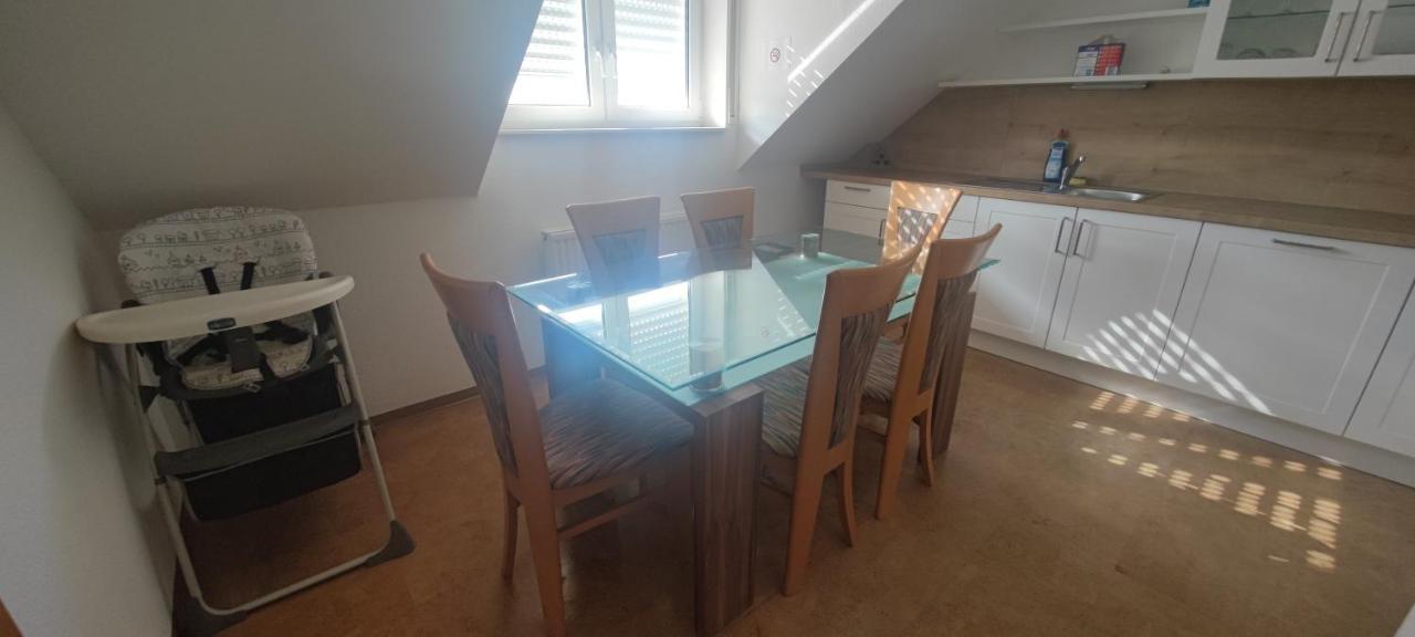 Ferienwohnung Zwischen Rhein Und Schwarzwald Bischweier Exteriör bild